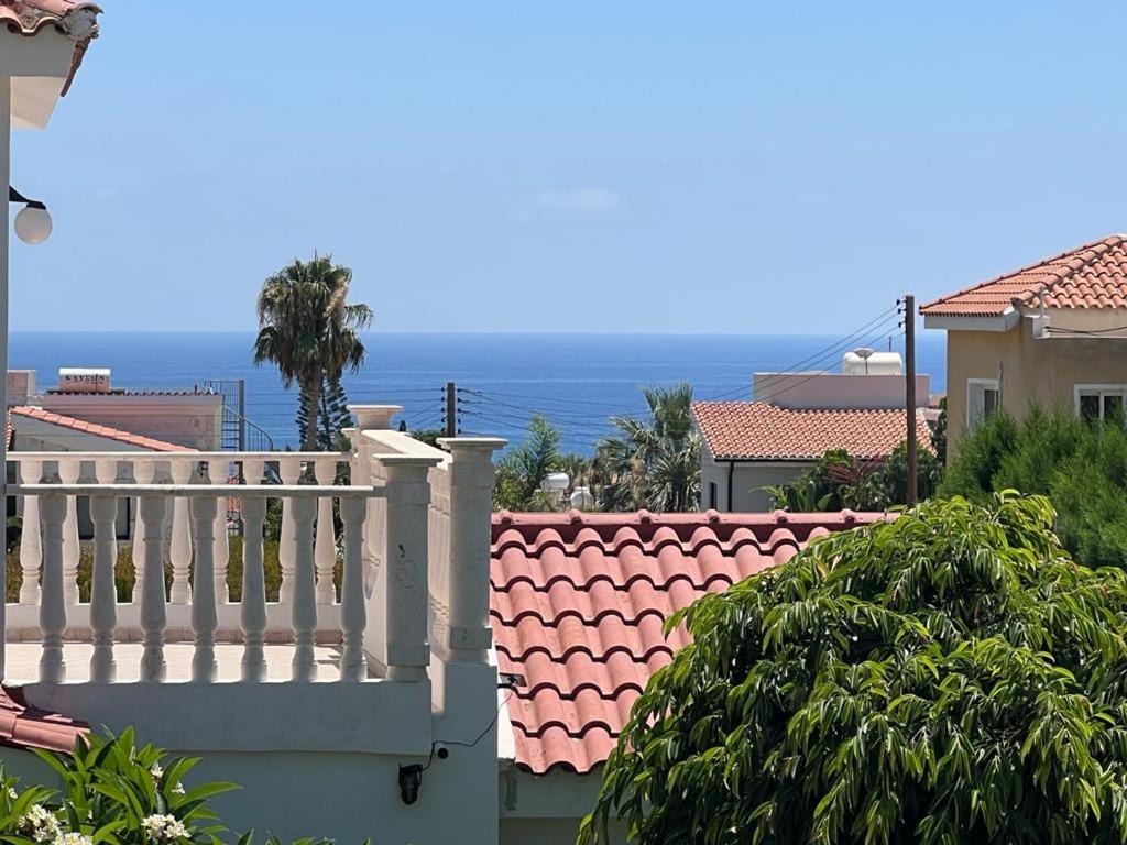 Villa Tamara With Private Pool Peyia Exterior photo