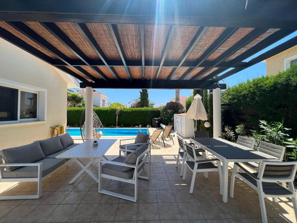 Villa Tamara With Private Pool Peyia Exterior photo