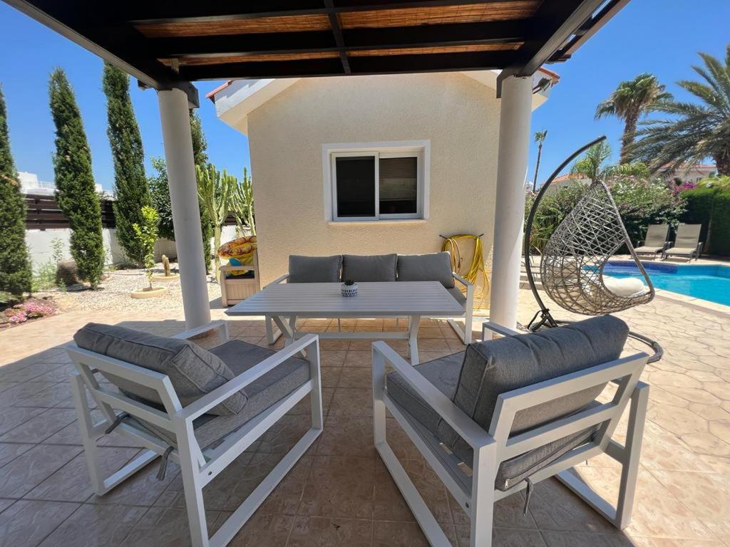 Villa Tamara With Private Pool Peyia Exterior photo